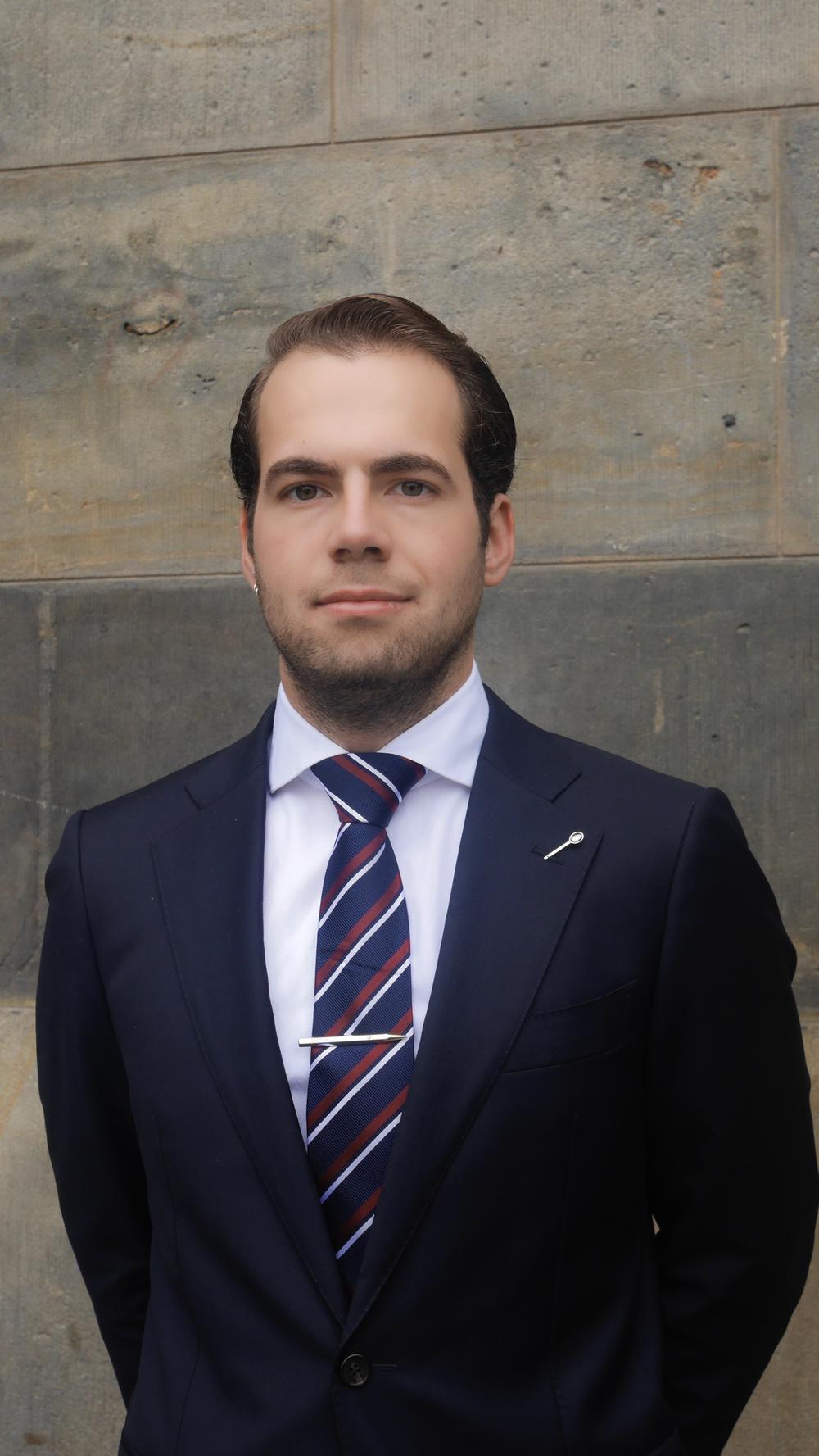 Bestuursfoto_Alex.jpg